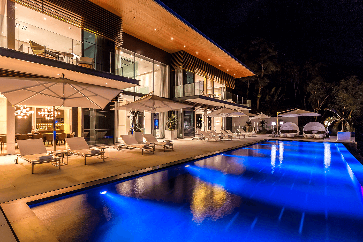 top-20-phuket-luxury-villas-for-rent-siam-luxury-villas